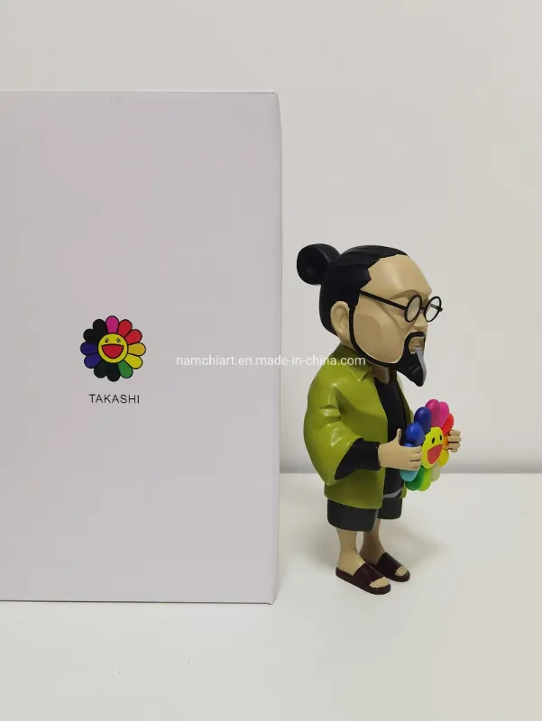 2021 New Arrical 30 Cm Anime Danile Kaws Statue