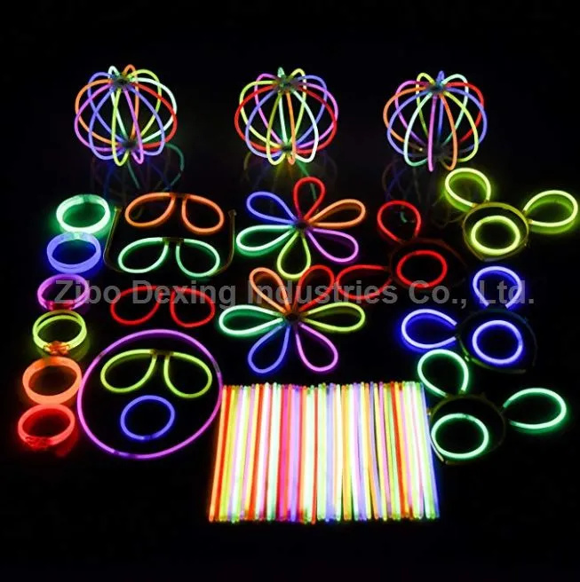 300PCS Glow Sticks Connectors Party Favors Bulk Glow in the dark
