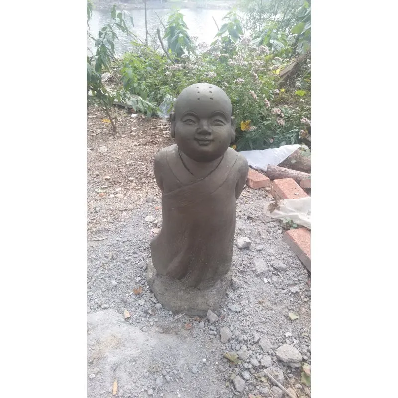 Antique Figure Carving Stone Statue Little Monk Stone Figures for Garden Decoration