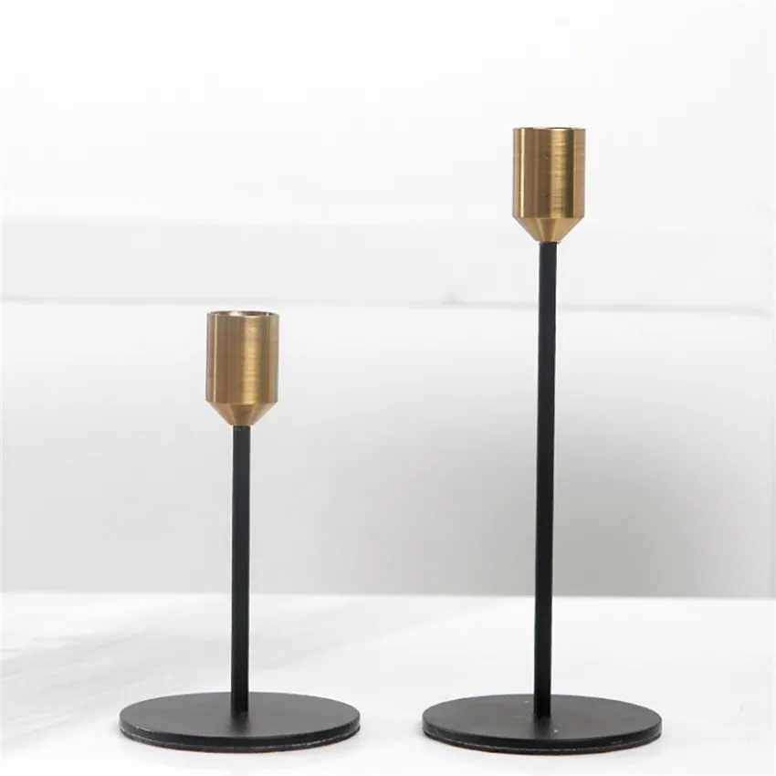 Candlestick Creative Decoration Nordic Single Head Candlestick Metal Decoration Romantic Valentine′ S Day Gift