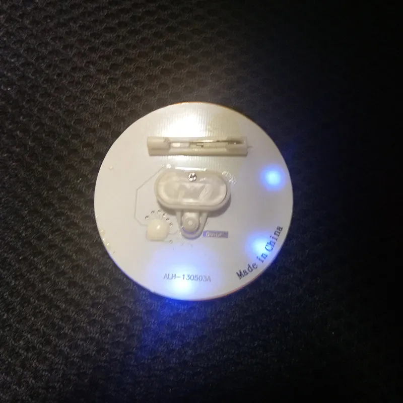 Custom Blinking LED Flashing Pin Badge Manufacturer, Supplier