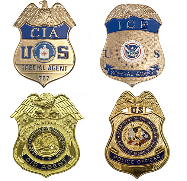 Custom Metal Embossed 3D Logo Enamel Plated Seat Belt Badge Pin