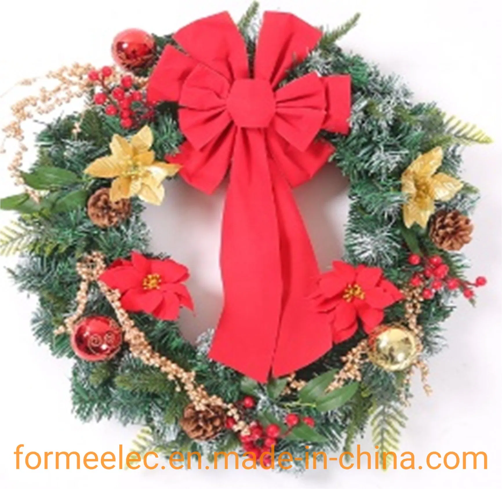 Decorative Wreath Christmas Ornaments 60cm Christmas Wreath with Hawthorn Pinecone Lights
