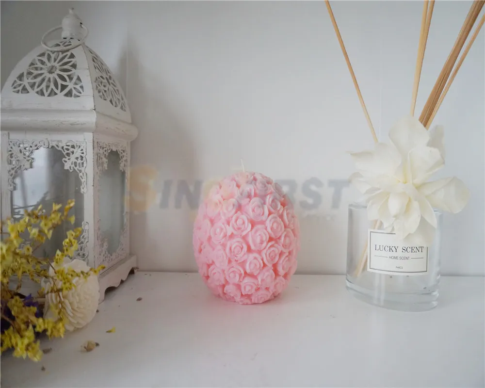 Elegant White and Pink and Ball Wedding Favors Candles