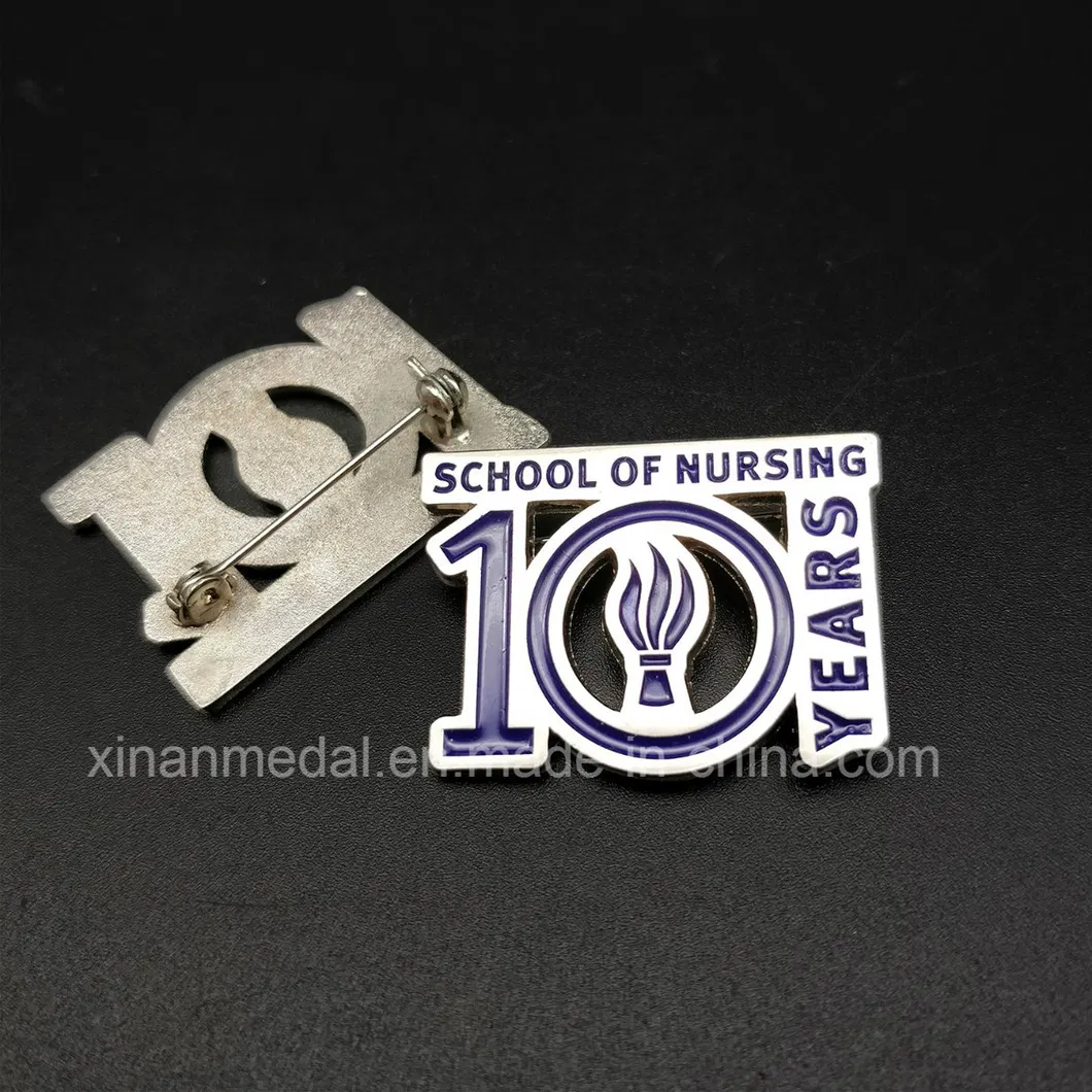 Factory Wholesale Custom Enamel 3D Gold Souvenirs Badge Pins