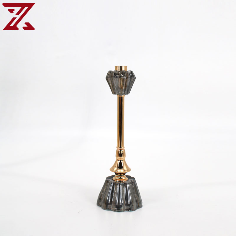 High Quality Decoration Glass Candle Holders Wedding Metal Pillar Candlestick for Home Hotel Events