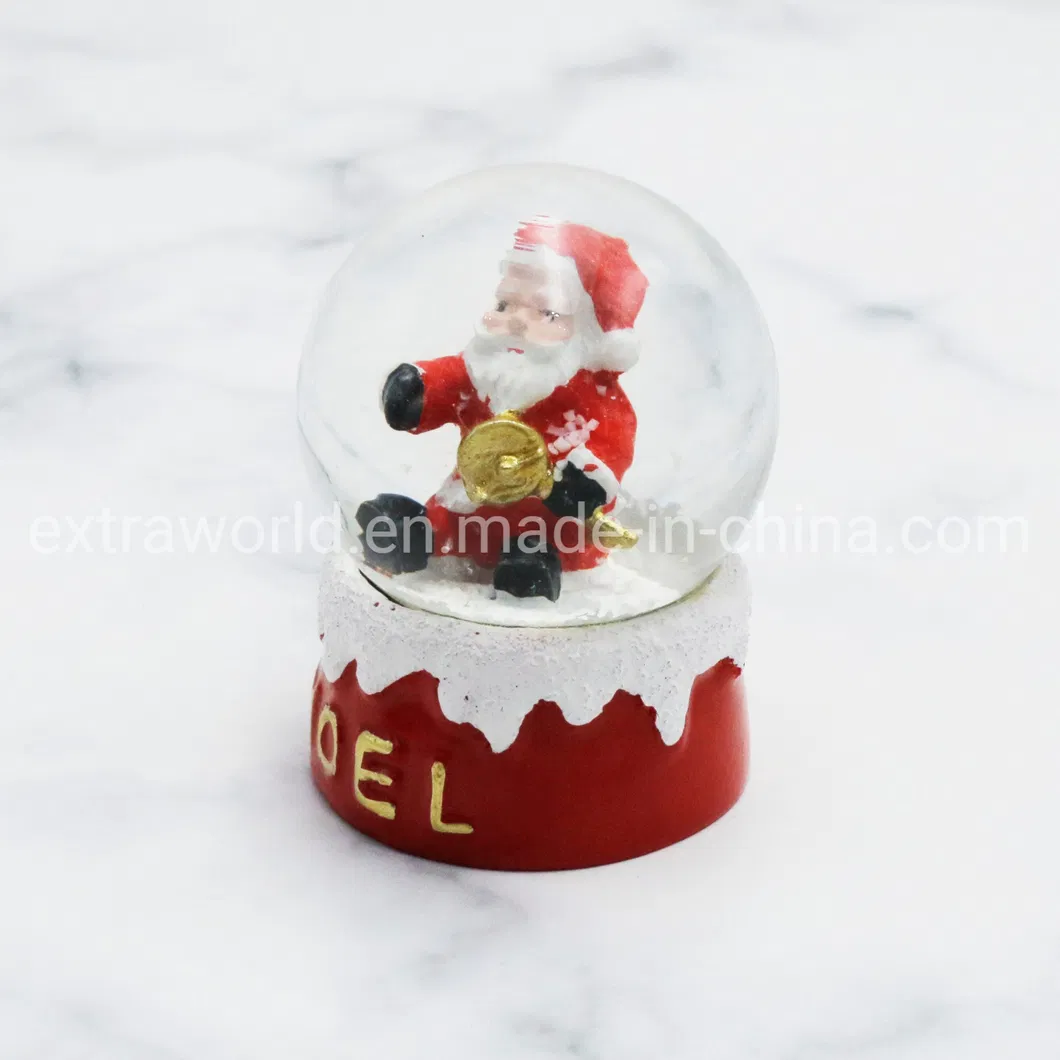 Hot Sale Christmas Resin Water Balls Santa′s Snowball for Xmas Decoration