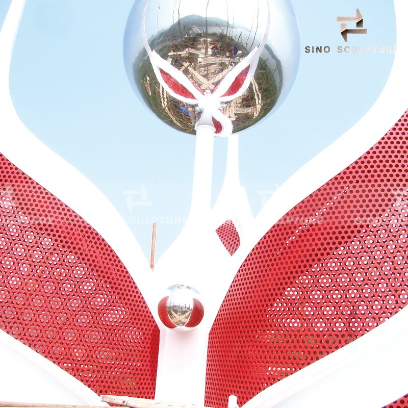 Stainless Steel Reservoir Monument Sculpture with Painted