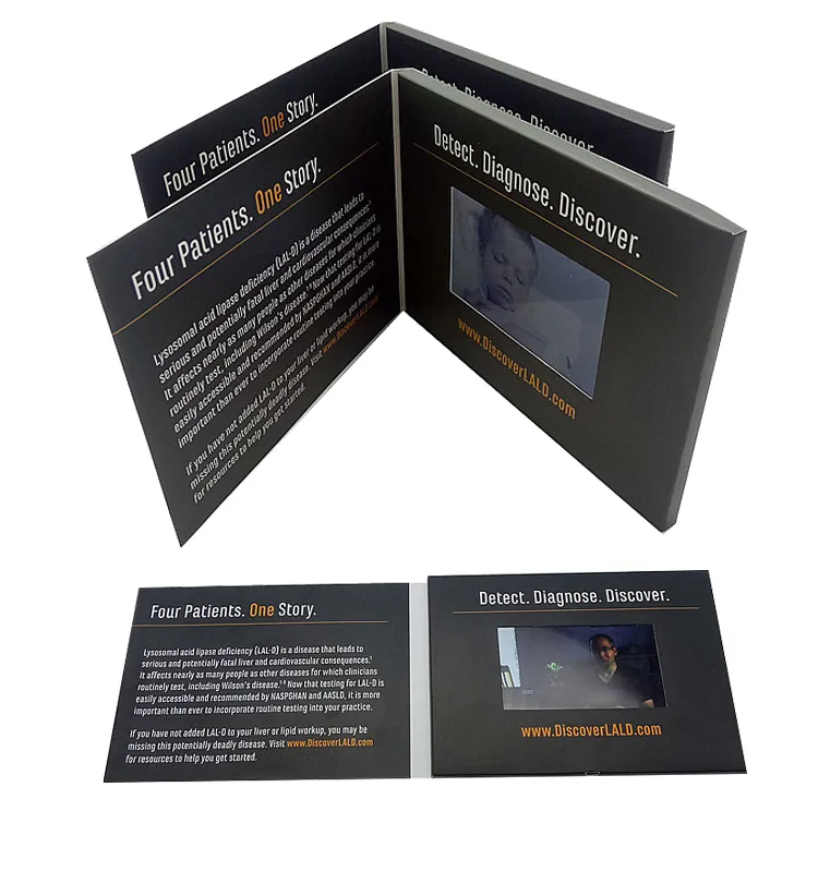 to Print Students′ Yearbooks and Albums for Children′s Growth