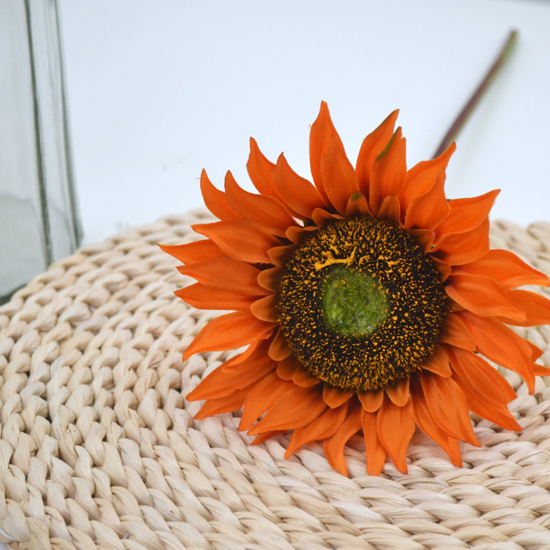 Xh1001 Artificial Sunflower for Shop Decoration